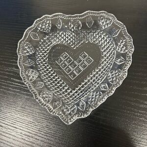 Avon Hearts And Diamonds Cape Cod By Fostoria Heart Shaped Trinket Jewelry Dish